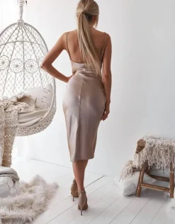 Aspen by Velvi Knee Length Cocktail Dress