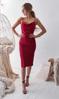 Aspen by Velvi Knee Length Cocktail Dress