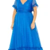 Mac Duggal Long Plus-Size Formal Dress 68430