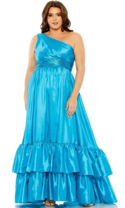 Mac Duggal Long Plus-Size Formal Dress 68527
