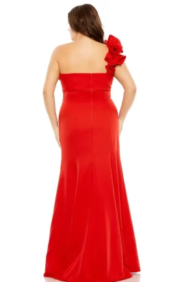 Mac Duggal Long Plus-Size Formal Dress 49707