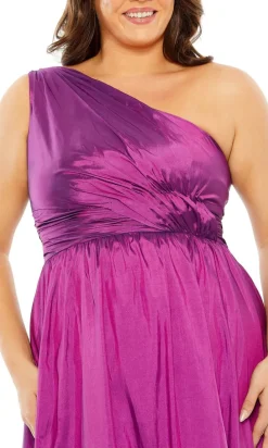 Mac Duggal Long Plus-Size Formal Dress 68527
